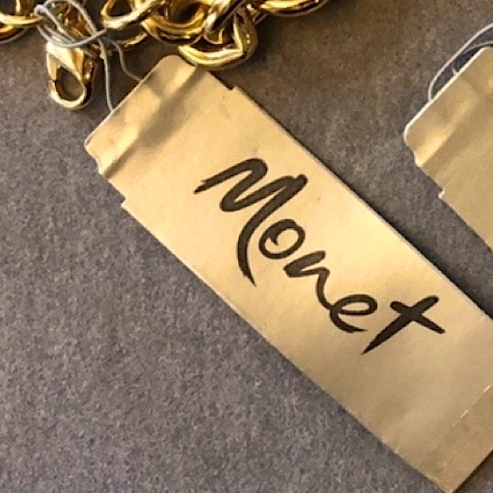 GOLD PAPER CLIP NECKLACE NEW VINTAGE 24” x 1/2” MONET BEAUTIFULLY ETCHED - Picture 6 of 12